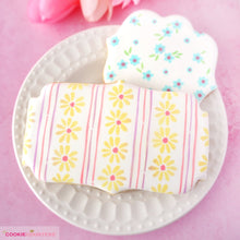 Load image into Gallery viewer, Daisy Chain Pattern Stencil 2 Piece set