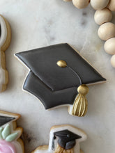 Load image into Gallery viewer, Graduation Hat 3