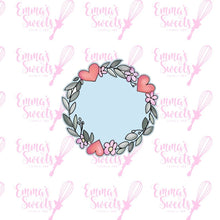 Load image into Gallery viewer, Heart Wreath