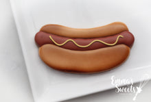 Load image into Gallery viewer, Hot Dog