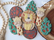 Load image into Gallery viewer, Lion Sitting