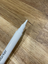 Load image into Gallery viewer, Edible White Dual Tipped White Chalk Marker (NEW)