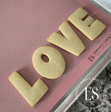 Load image into Gallery viewer, Gnome Love Box 4 pc Set