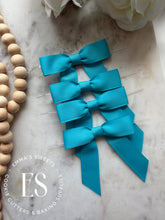 Load image into Gallery viewer, PRE TIED BOWS (50 colours)