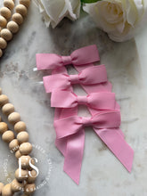 Load image into Gallery viewer, PRE TIED BOWS (50 colours)