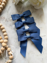 Load image into Gallery viewer, PRE TIED BOWS (50 colours)