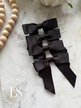 Load image into Gallery viewer, PRE TIED BOWS (50 colours)