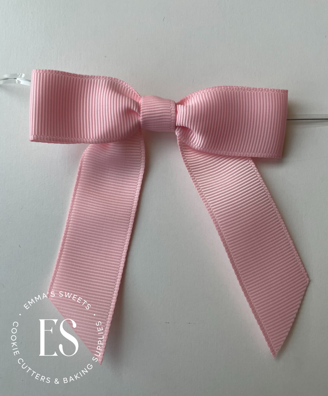 PRE TIED BOWS (36 colours)