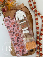 Load image into Gallery viewer, Pumpkin Spice and Latte - Tall Greaseproof Backers