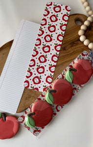 Greaseproof Backer – Happy Apples Lined Paper